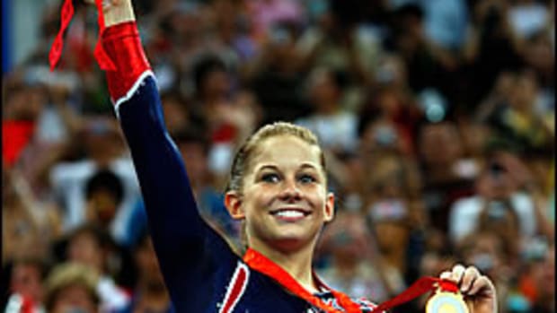 Top 10 Small Athletes: #2 Shawn Johnson
